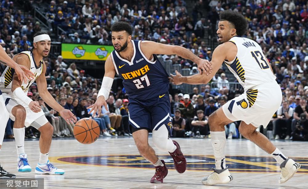 在作出扑救 在作出扑救